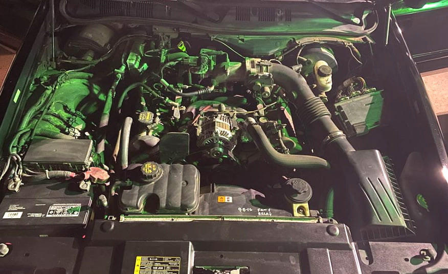 2011 FORD CROWN VICTORIA