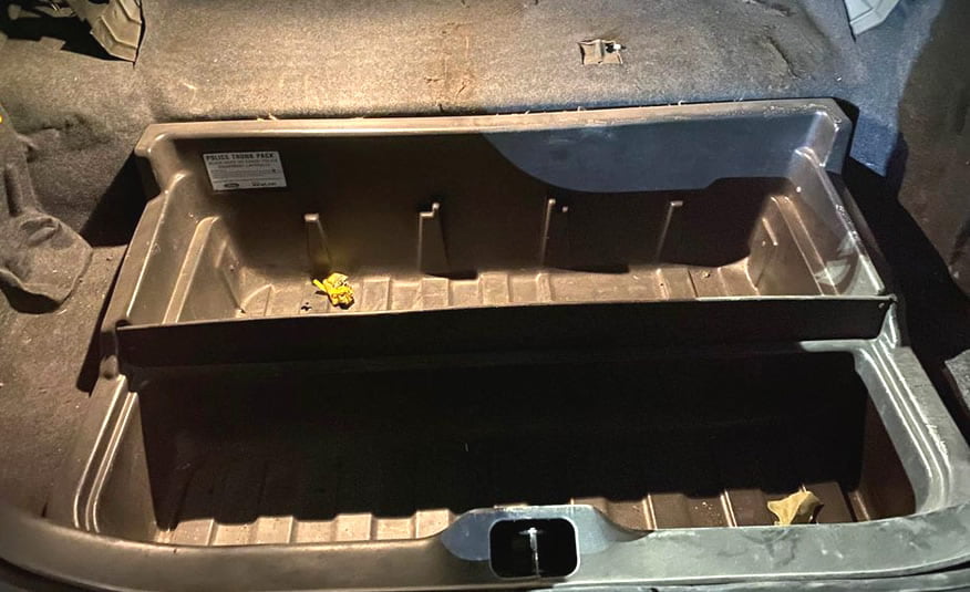 2011 FORD CROWN VICTORIA