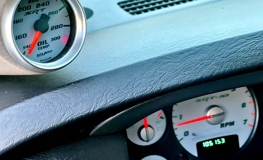 Te koop: Dodge Ram SRT10 V10 Viper dashboard