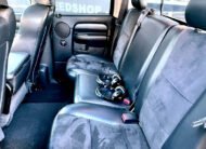 Te koop: Dodge Ram SRT10 V10 Viper metallic zwart achterbank