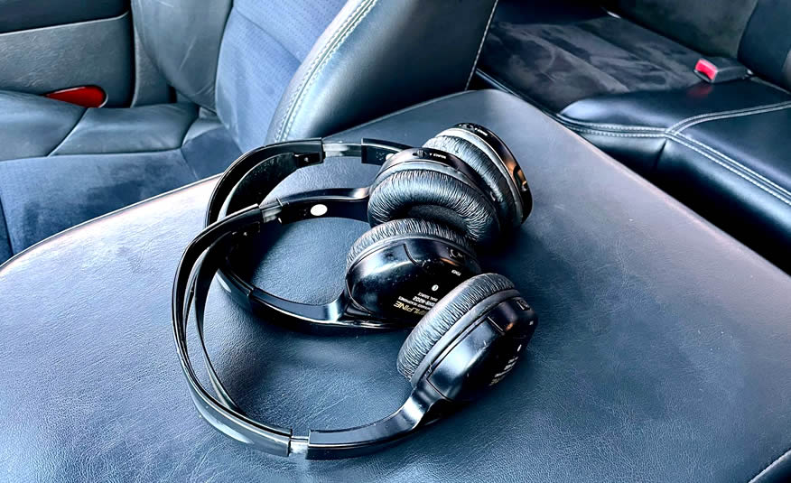 Te koop: Dodge Ram SRT10 V10 Viper metallic zwart