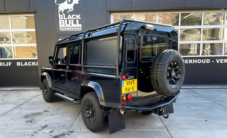 Te koop 2016 Land Rover Defender diesel black zwart 4x4 grijs kenteken