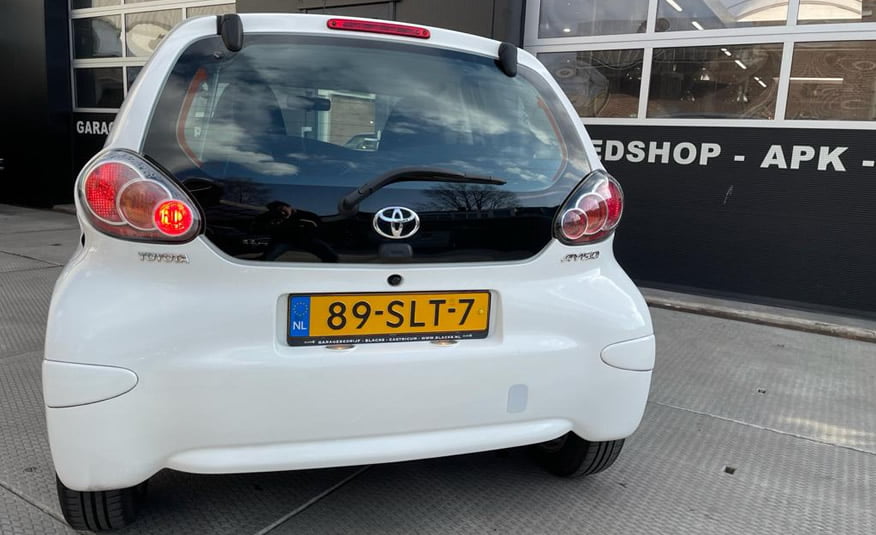 Garage in Castricum met Toyota te koop