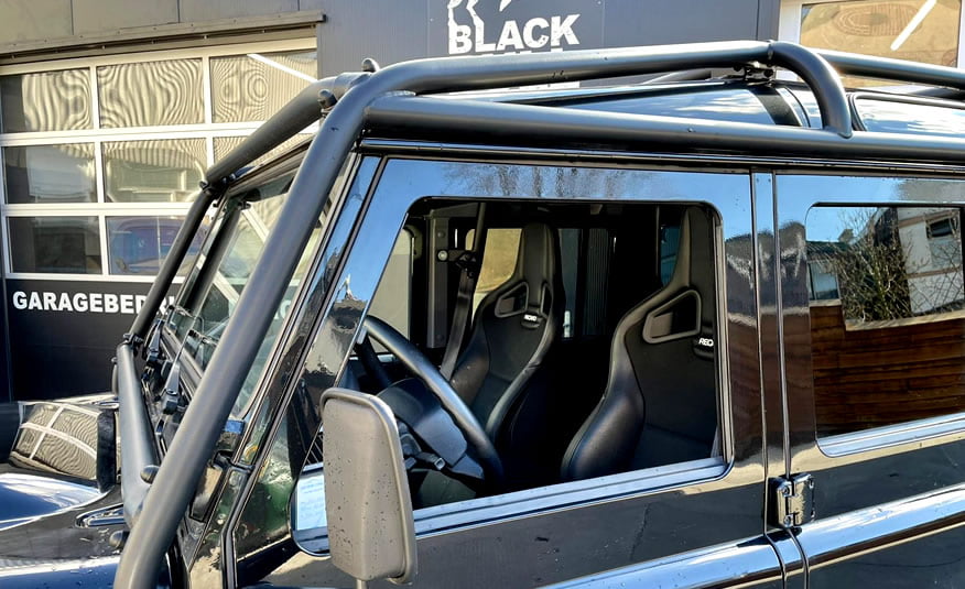 Te koop 2016 Land Rover Defender diesel black zwart 4x4 grijs kenteken