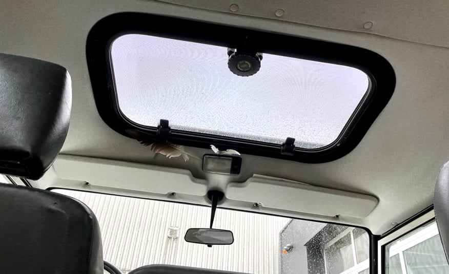 2000 Land Rover Defender 90 Hard Top dakraam