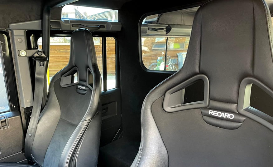 Land Rover Defender sportstoelen