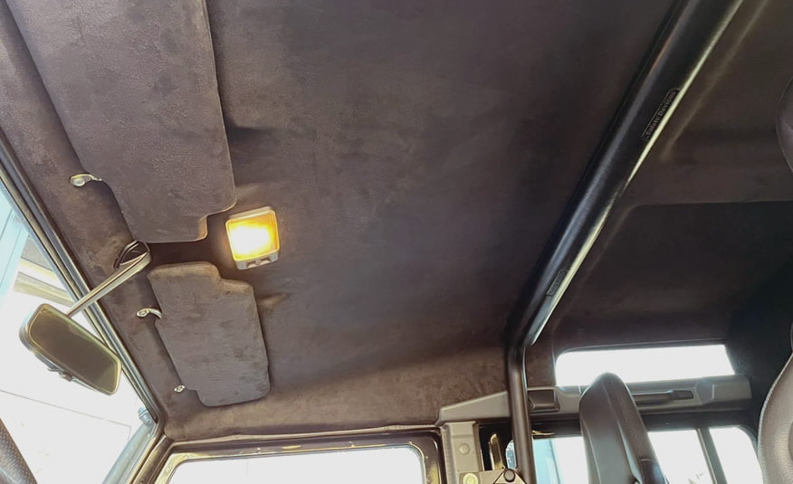 Land Rover Defender interieur