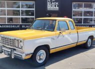 1977 Dodge D200