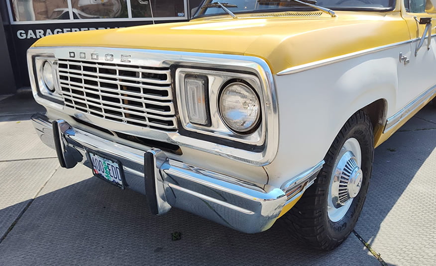 1977 Dodge D200