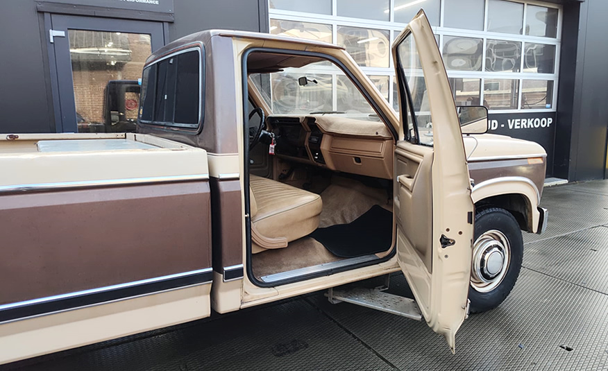 1984 Ford F250