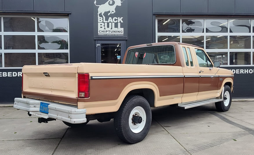 1985 Ford F250 supercab