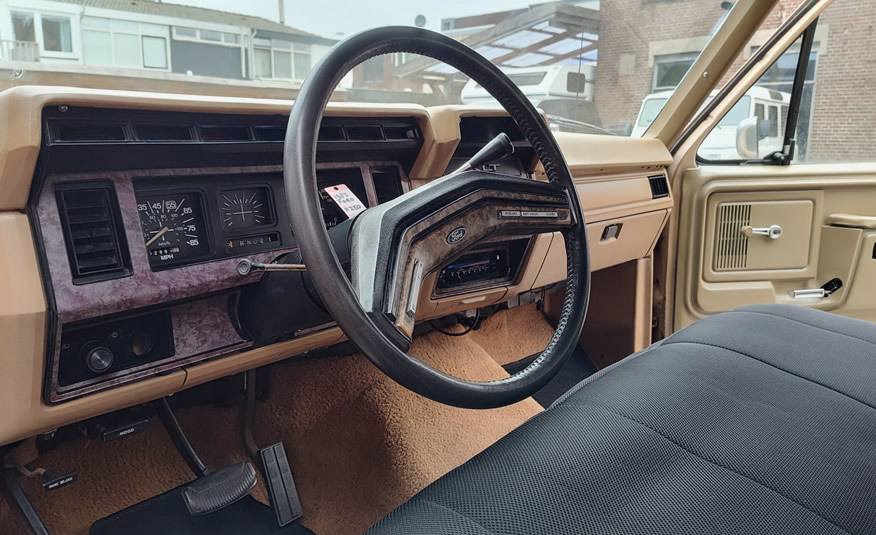 1985 Ford F250 supercab