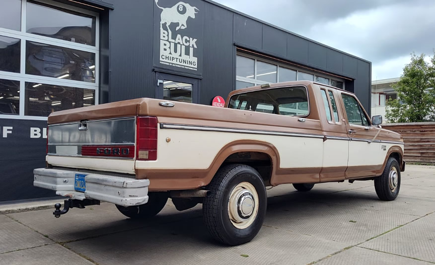 1985 Ford F250 supercab