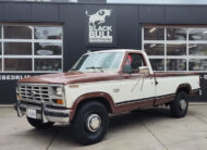 Ford pickup met 7,5l 460ci Ford motor