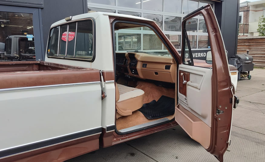 1984 Ford F250