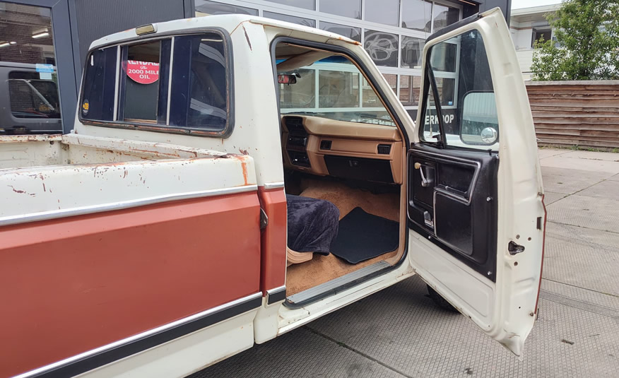 1984 Ford F250