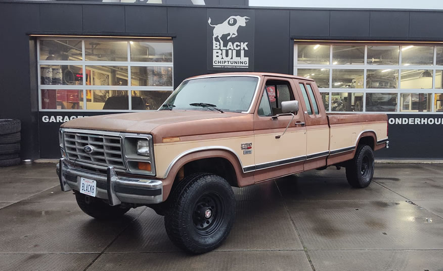 Ford pickup 4x4 oldtimer