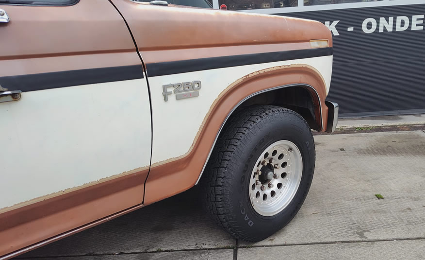 1984 Ford F250